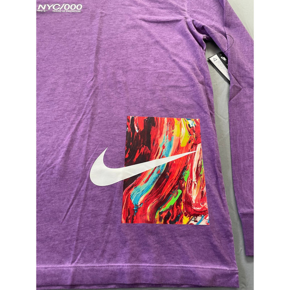 Nike NSW House Of Innovation NYC /000 T-Shirt Mens Small Purple DC8420 LS $45 - Picture 4 of 5
